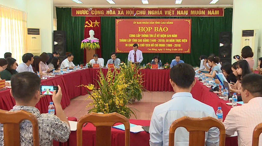 Họp báo thông tin về Lễ kỷ niệm 520 năm thành lập tỉnh, 50 năm thực hiện Di chúc của Chủ tịch Hồ Chí Minh.